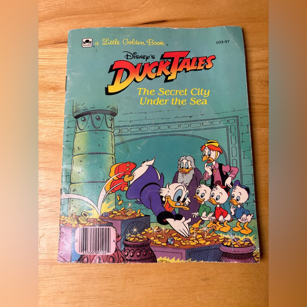 Disney Ducktales: The Secret City Under The Sea Little Golden Book